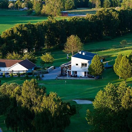 Soederasens Golf Lodge Risekatslosa Exterior photo
